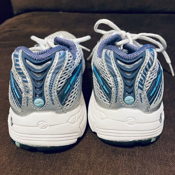 Very Good Brooks Dyad 4 5 6 Support womens walking running jogging shoes 6.5 US - Picture 4 of 9